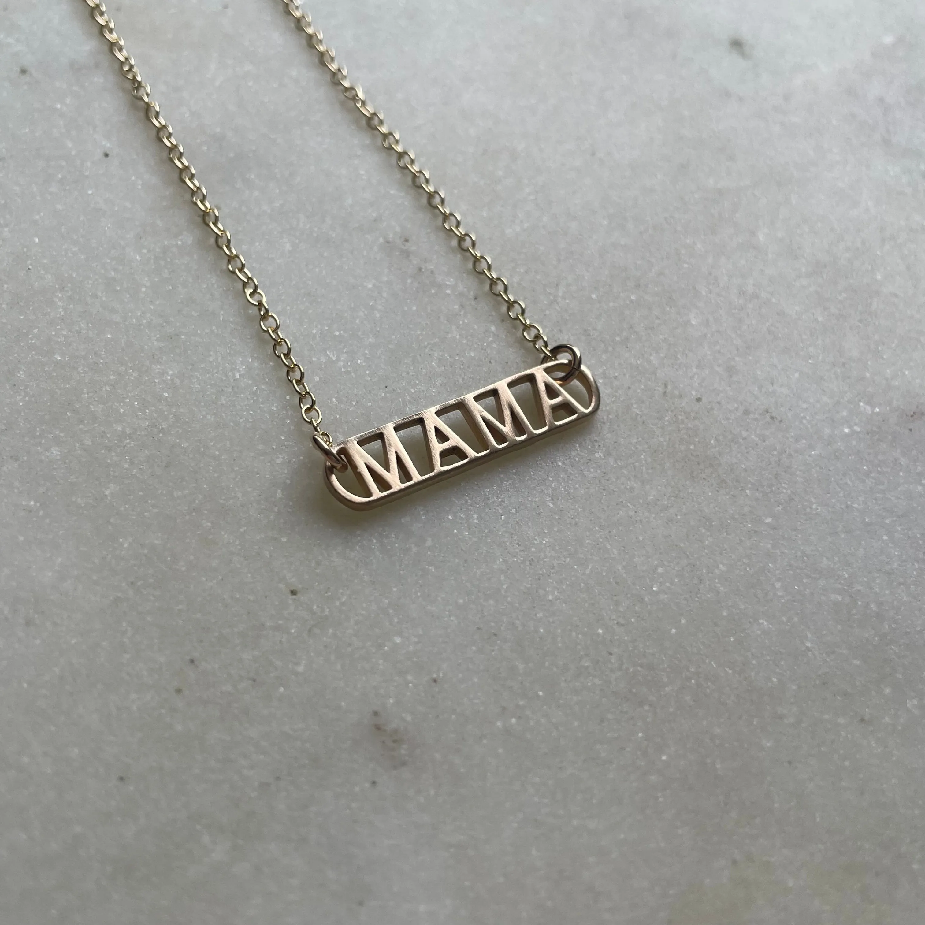 14K GOLD MAMA PENDANT