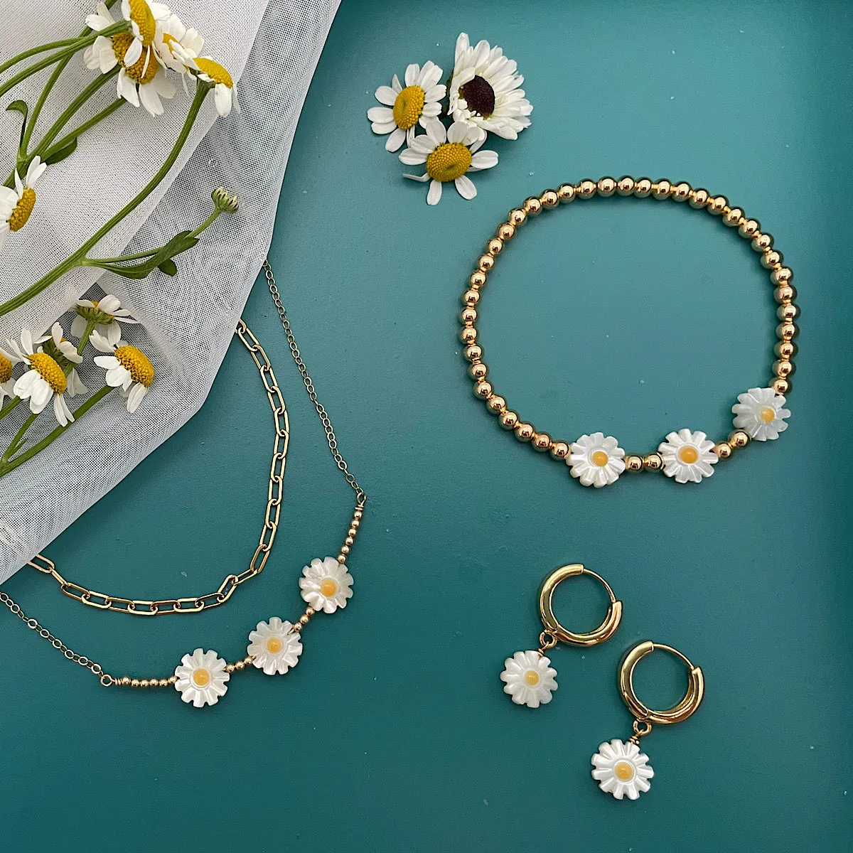 Daisy Flower Necklace