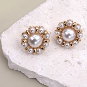 Flower Pearl Stud Earrings