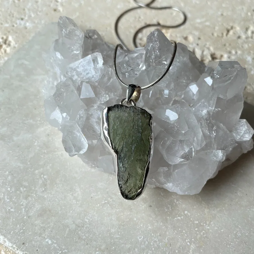 Moldavite Pendant - Silver Contour