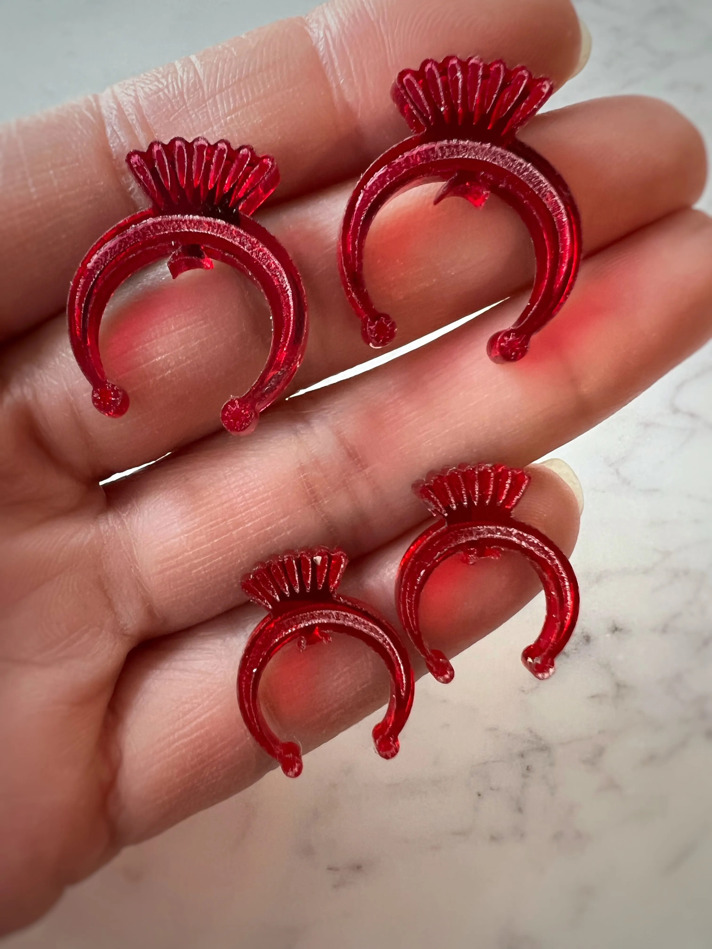 Naja Stud Earrings in red