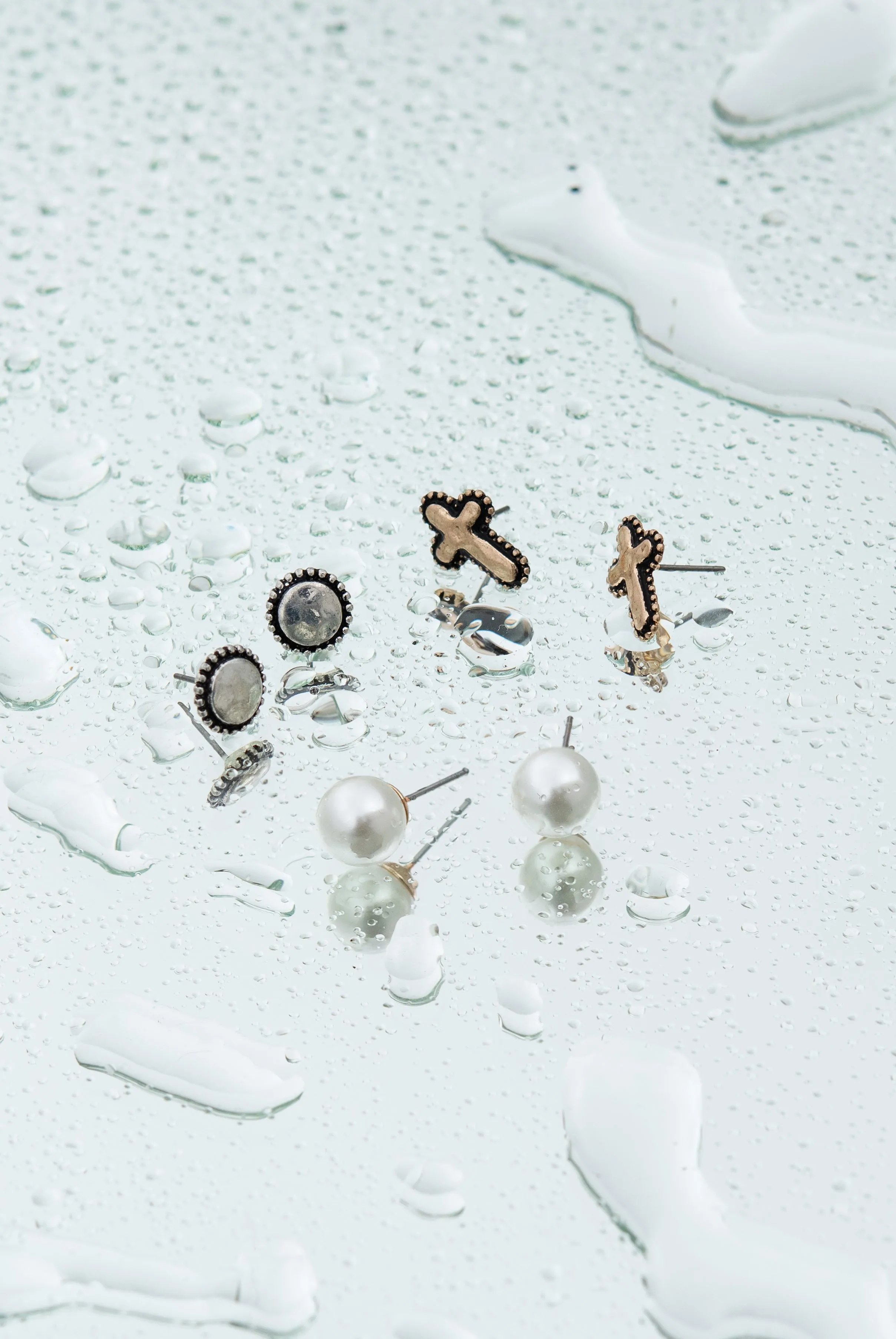 Pearl Stud Earrings