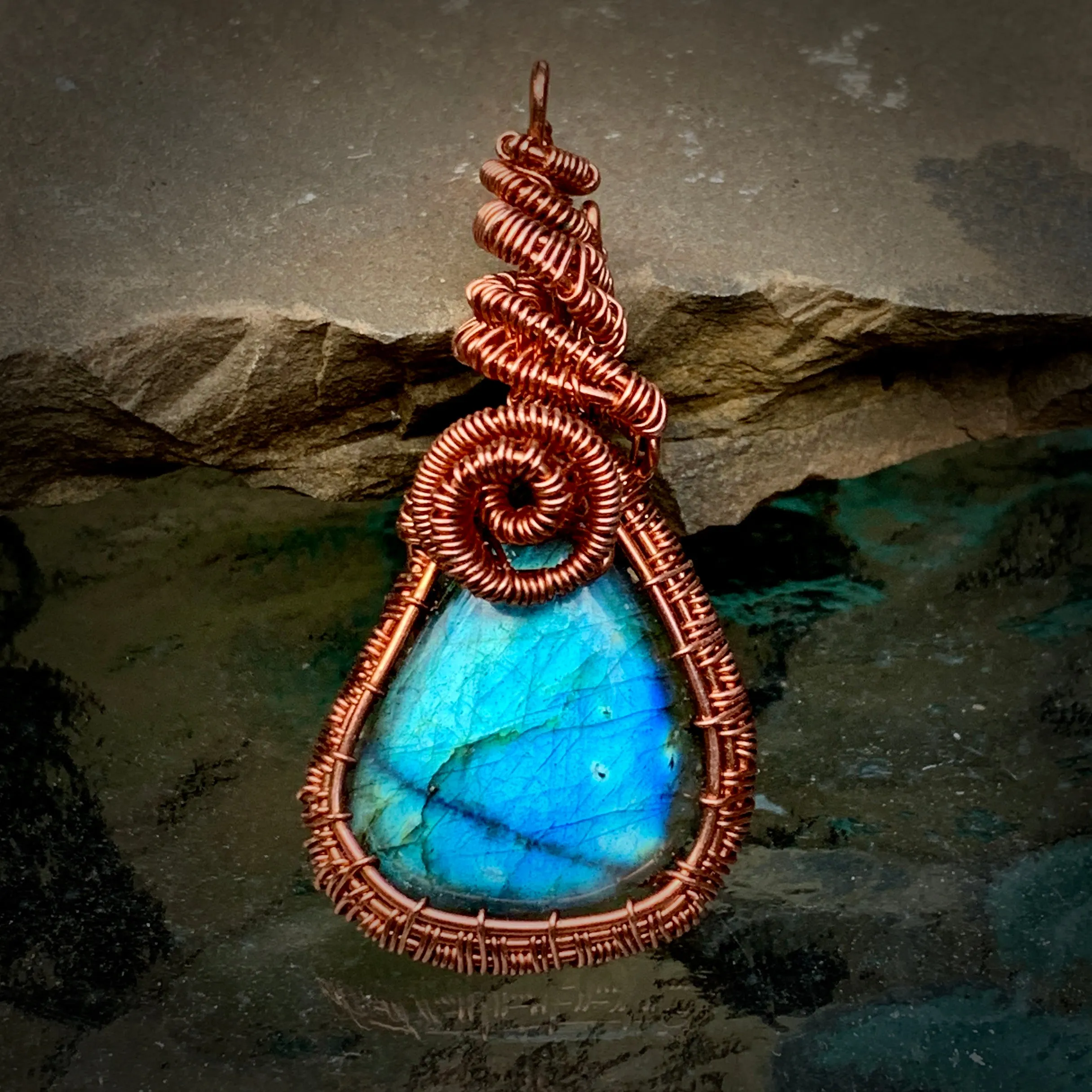 Wire Wrapped Labradorite Pendant